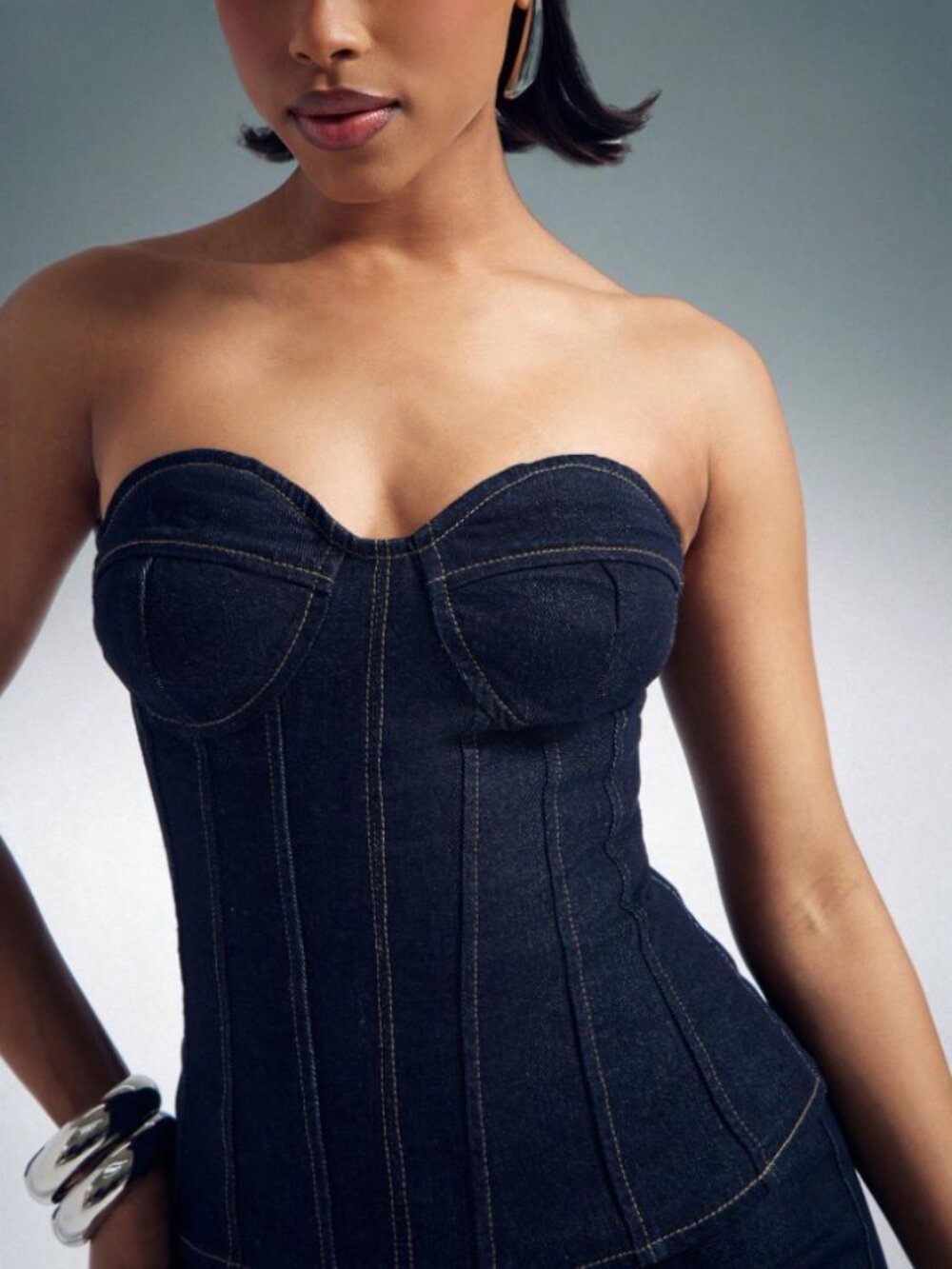 DENIM - Picture 5 of 5